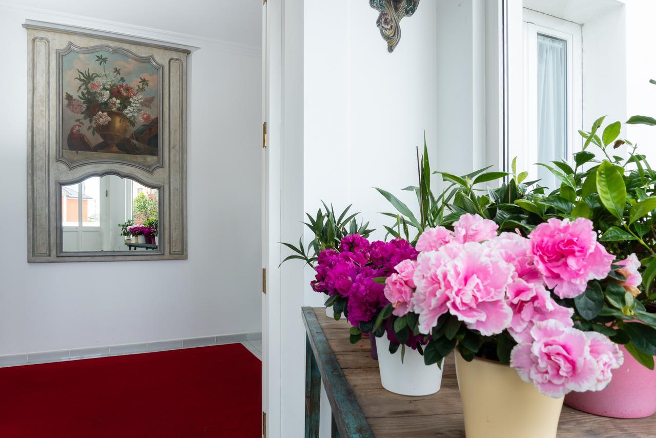 La Casa De Las Camelias Busto Kültér fotó